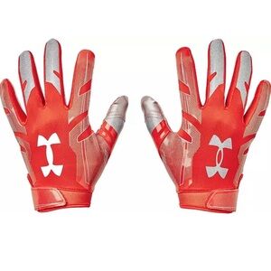 NWT Under Armour Adult F8 Football Gloves